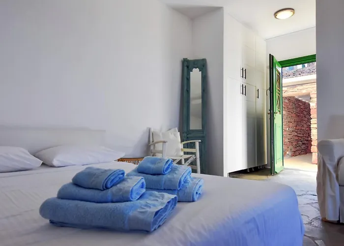 Heliopetra Family With A Swimming Pool In The Area Of Otzia Tatil Evi